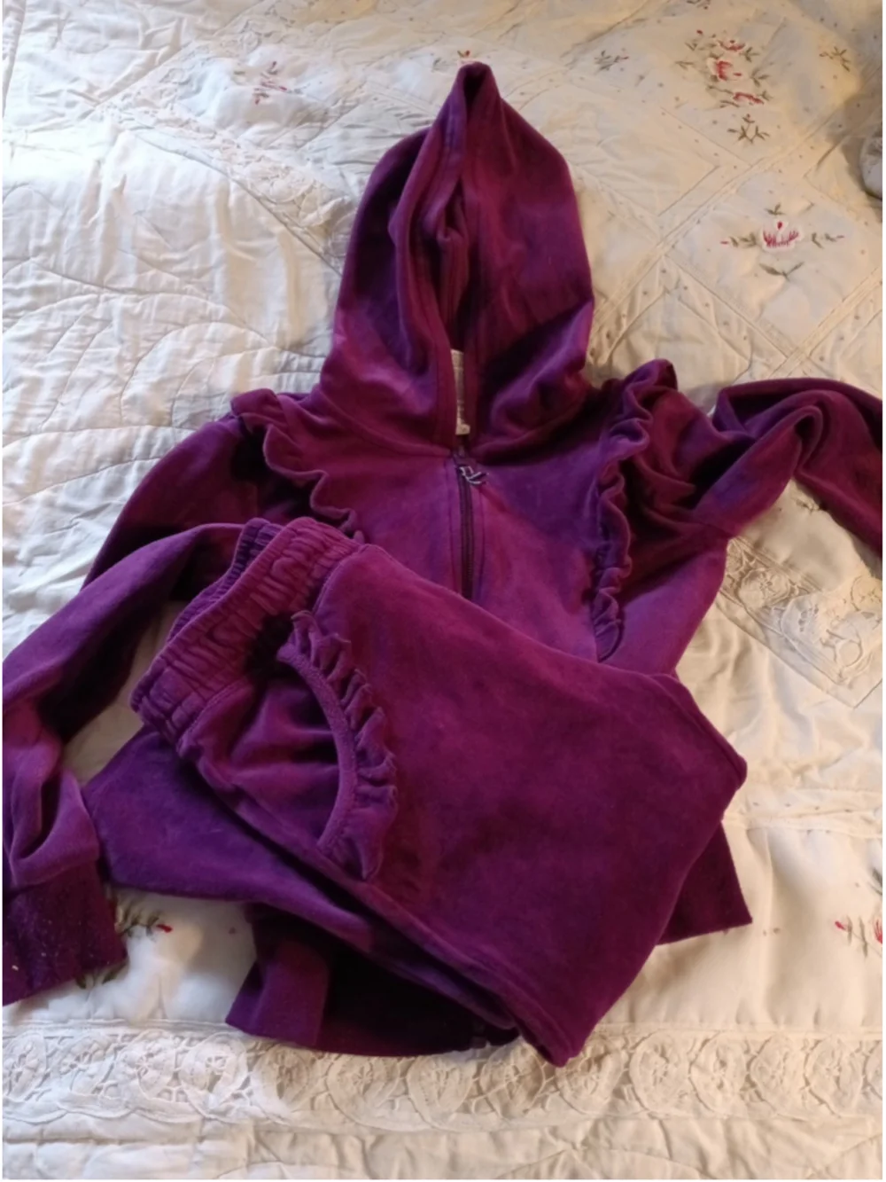 Girls clothing bundle sizes 4-6 footed fleece pj, hoodie, swimsuit, pant set